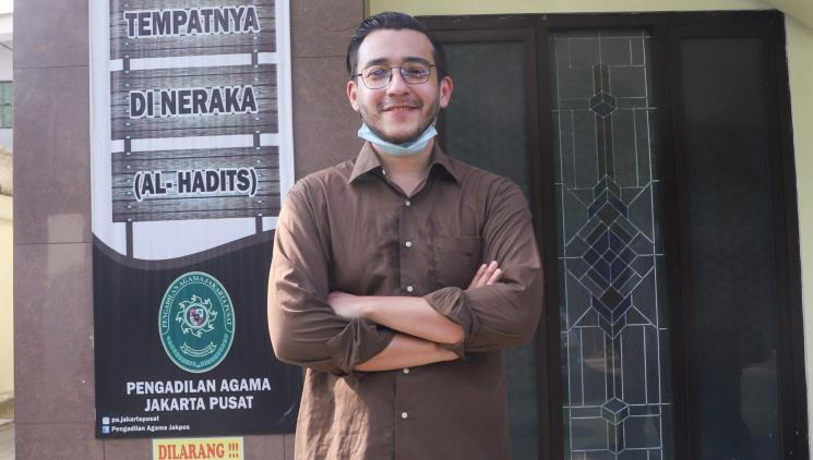 Aliff Alli saat ditemui usai menjalanai sidang pembatalan nikah di Pengadilan Agama Jakarta Pusat, Senin (31/5/2021). (Matamata.com/Alfian Winanto)