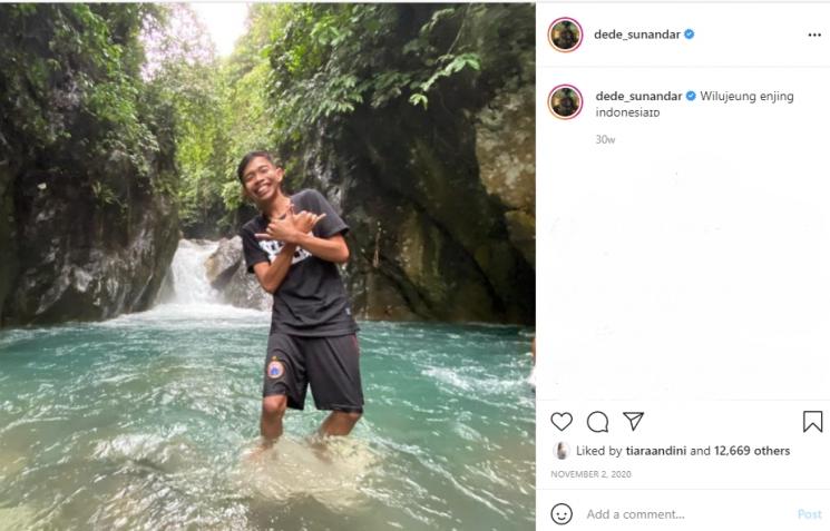 Dede Sunandar Pernah Jadi Cleaning Service. (instagram/@dede_sunandar)