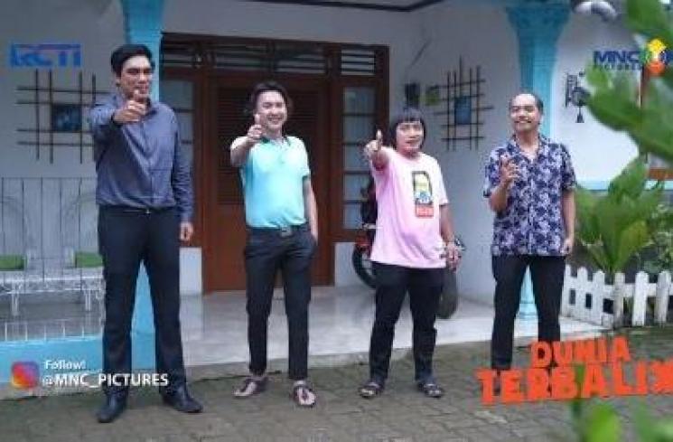 Dunia Terbalik. (Youtube/RCTI)