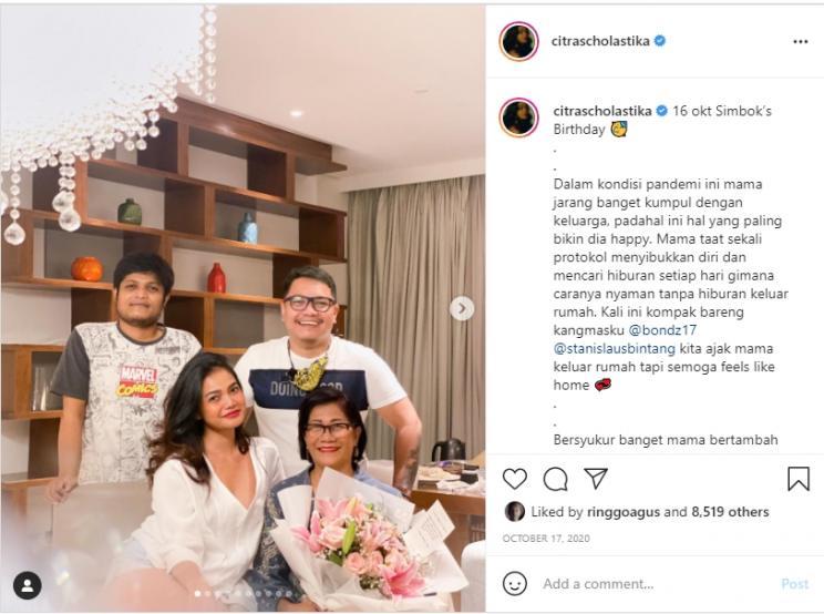 Potret Natural Citra Scholastika Rayakan Ultah Mama (Instagram/@citrascholastika)