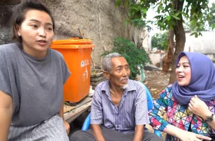 Ayah Mpok Alpa. (Youtube/ShantyDenny)