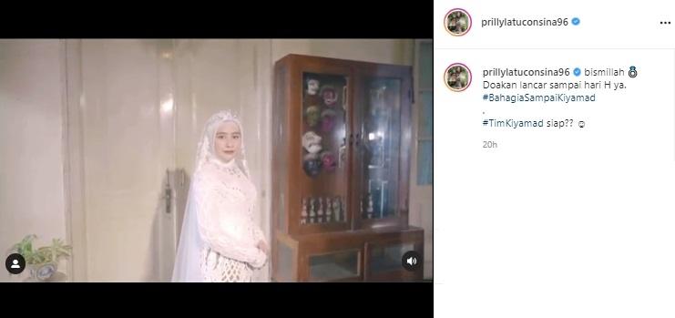 Prilly Latuconsina pakai gaun pengantin. (Instagram/@prillylatuconsina96)