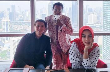 Syahrini Makin Mantap Berhijab, Hotman Paris Ungkap Firasat: Sepertinya Mau Stop Jadi Artis