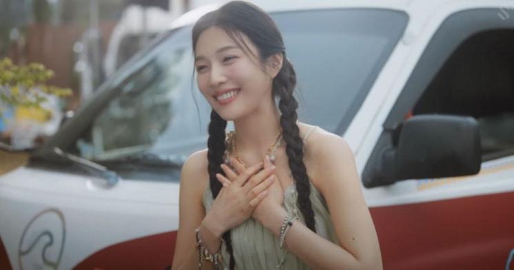 Joy Red Velvet (Allkpop.com)