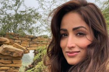 10 Potret Yami Gautam, Aktris Bollywood yang Menikah dengan Sutradara