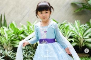 6 Potret Nastusha Olivia Alinskie Pakai Kostum Princess, Cute Banget!