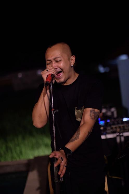 Piyu dan Dendy Mike’s merilis lagu Dissolve. (siaran pers)