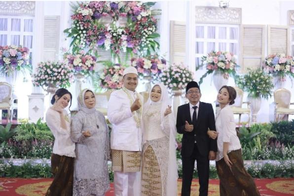 Potret Jarwo Kuat dan Putri Bungsu (Instagram/@zarajarwo)