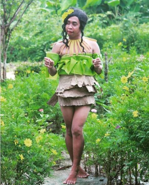 Penampilan Nyeleneh Mimi Peri (Instagram/@mimi.peri)