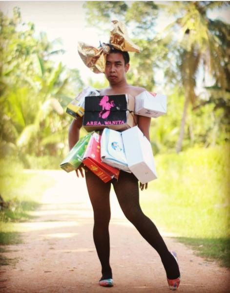 Penampilan Nyeleneh Mimi Peri (Instagram/@mimi.peri)