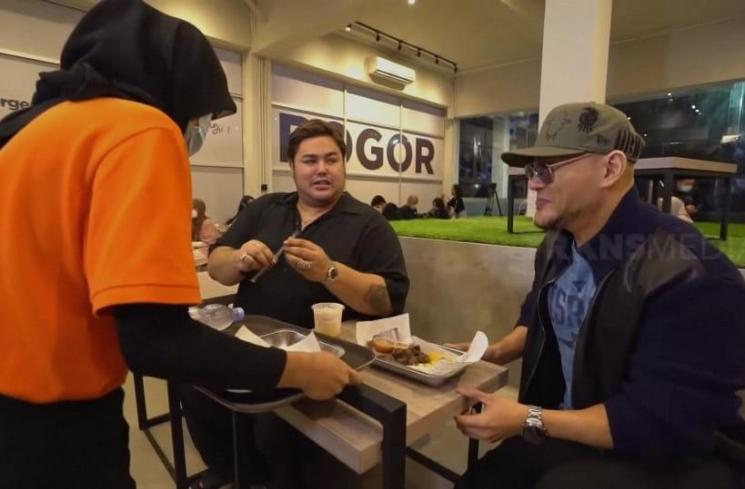 Deddy Corbuzier dan Ivan Gunawan (YouTube/Trans7 Official)
