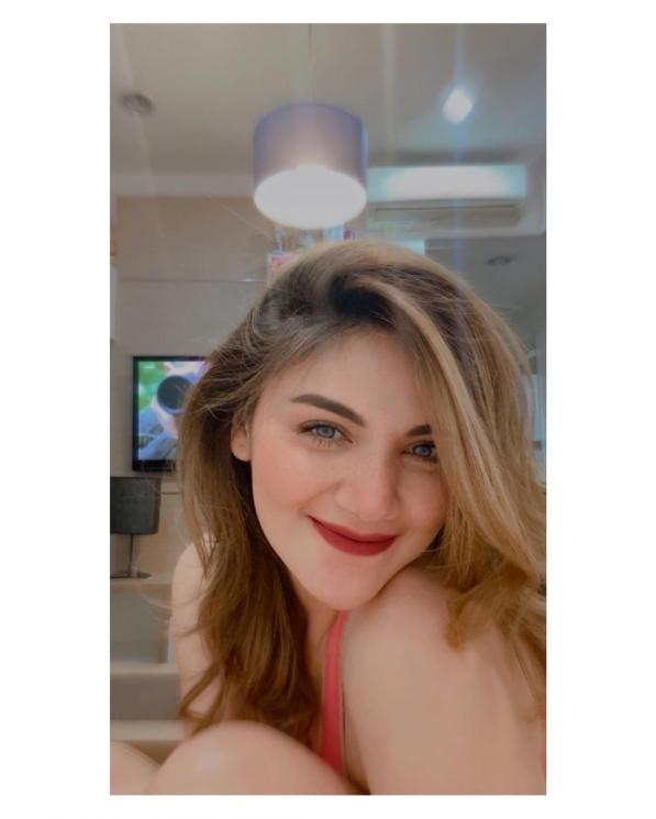 Potret Terbaru Hilda Vitria (Instagram/@hvkhildavitriakhan)
