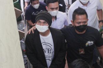Anji Ditahan Usai Resmi Menjadi Tersangka Kasus Narkoba