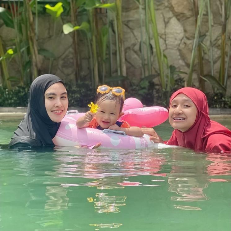 Potret Anak Sambung Kartika Putri (Instagram/@syarifahsyahratusalwa)