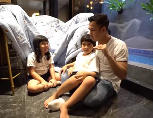 Raffi Ahmad dan Rafathar (Youtube.com)