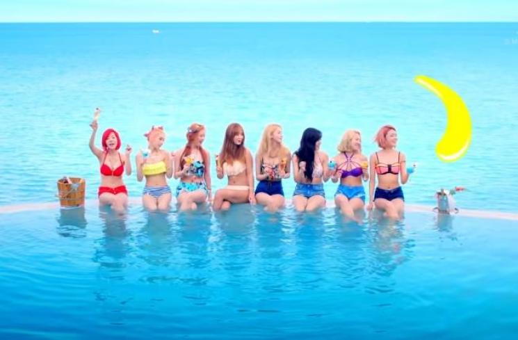 SNSD (Youtube.com)