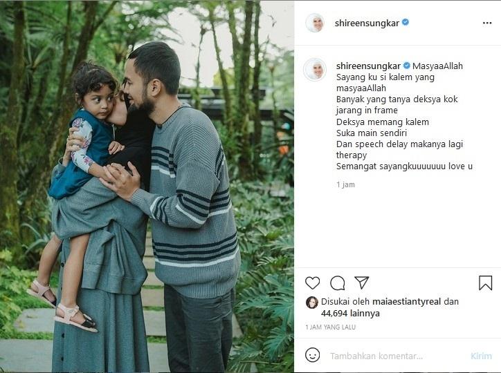 Shireen Sungkar dan keluarganya (Instaram/ShireenSungkar)