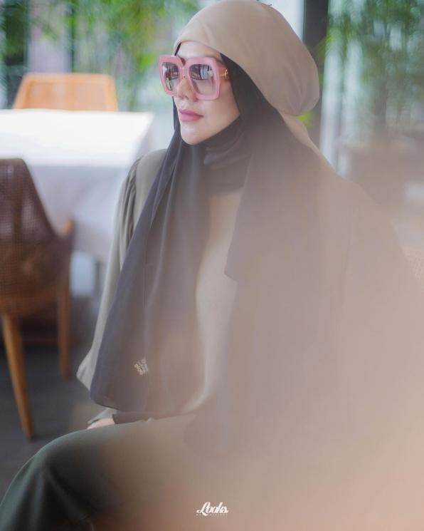 Potret Terbaru Sarita Abdul Mukti (instagram/@queen_saritaabdulmukti)