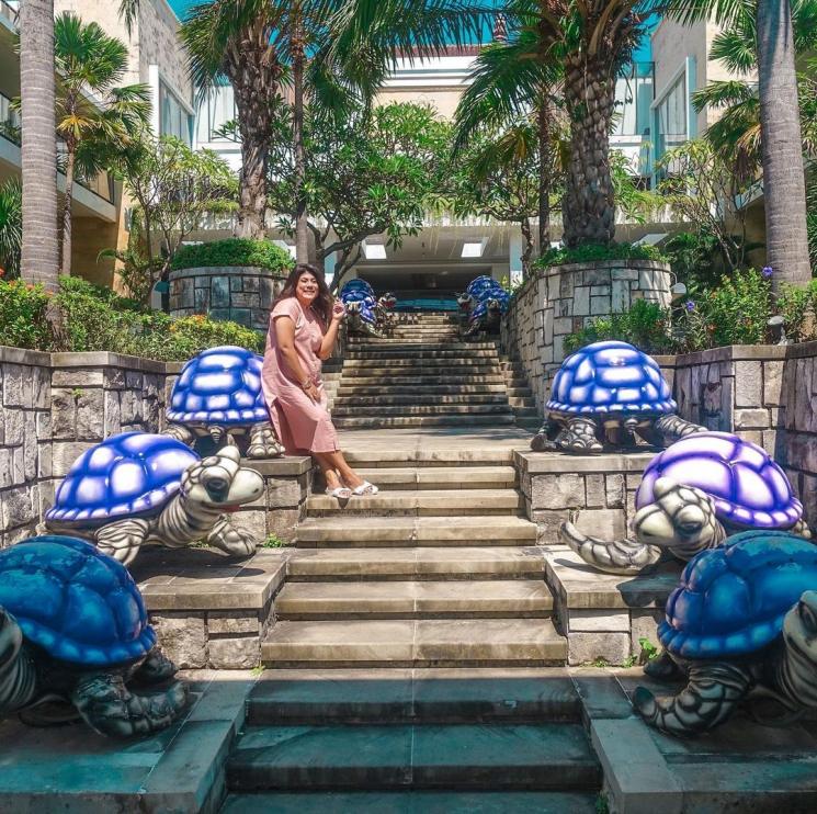 Potret Bulan Madu Kedua Regina Ivanova (Instagram/@regina.ivanova)