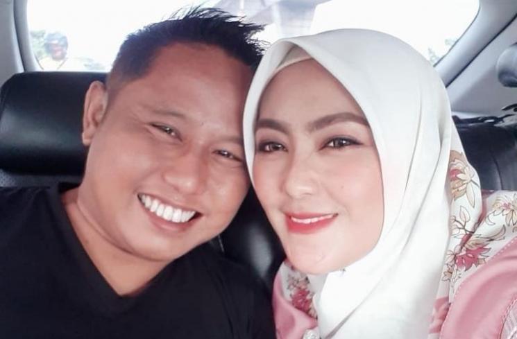 Narji dan istri, Diyan atau Widiyanti. (Instagram/diyan_narji)