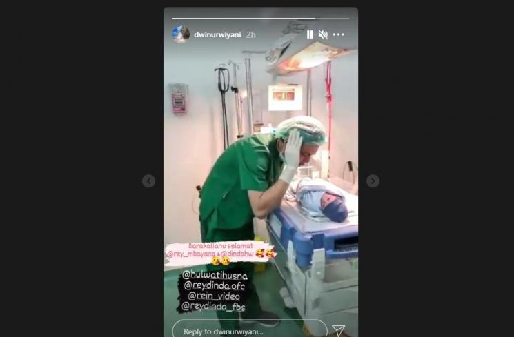 Momen Dinda Hauw Melahirkan (Instagram/@dwinurwiyani)
