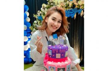 7 Momen Hangat Ultah Ayu Ting Ting, Brata Angga Hadir Bikin Salfok