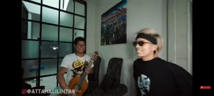 Potret Rumah Mewah Andika Kangen Band. (YouTube/Atta Halilintar)
