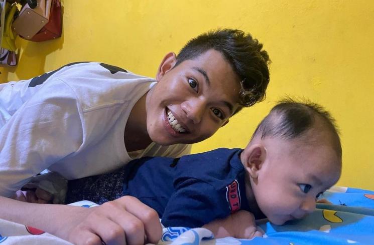 Artis Jadi Ayah di Usia Muda (Instagram/@tegar_official)
