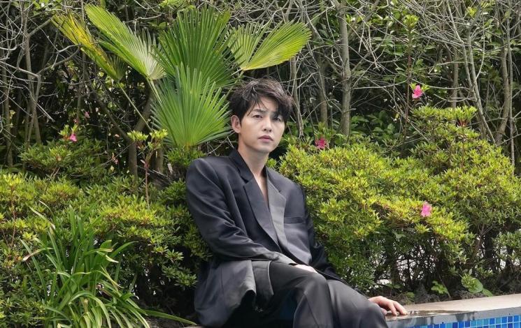 Aktor Korea Paling Ganteng (instagram/@hi_songjoongki)