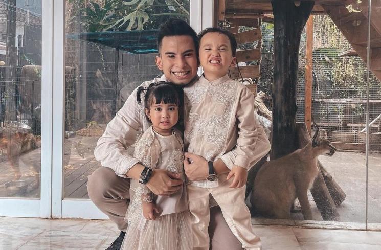 Artis Jadi Ayah di Usia Muda (Instagram/@okintph)