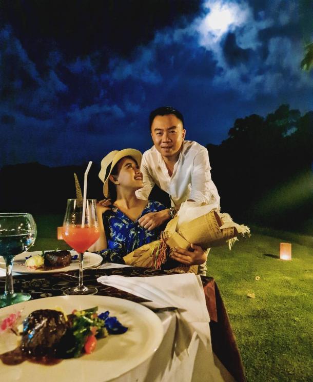 Potret Winda Saschya Sitkom 'OB' dan Suami (Instagram/@windaviska)