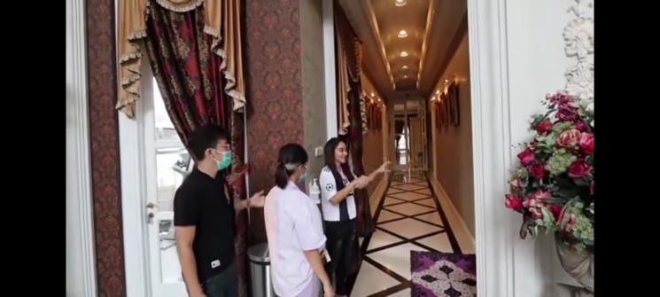 Potret Istana Monica Soraya (YouTube/Keluarga Itikk)