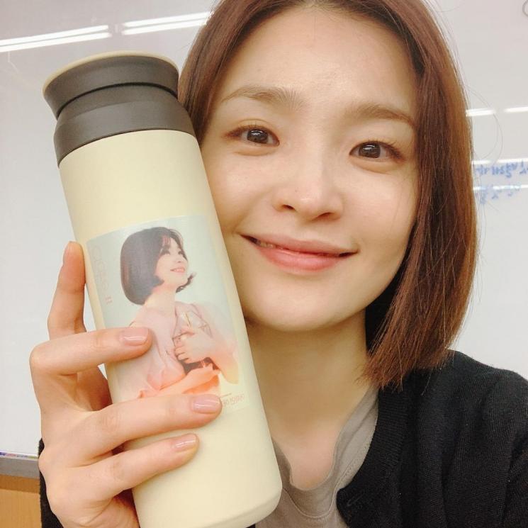 Potret Jeon Mi Do (Instagram/@mido_ring)