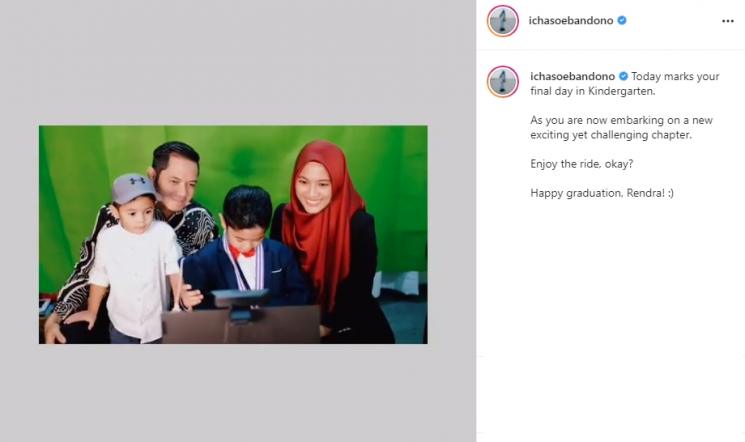 Anak Alyssa Soebandono dan Dude Harlino lulus TK (Instagram/@ichasoebandono)