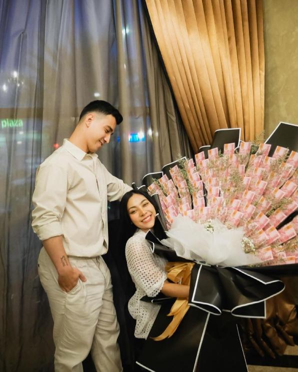 Liza Aditya dan Alang Heinrich. (Instagram/lzadtya)
