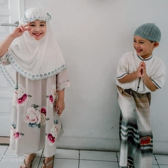 Potret Ganteng Qeinan Putra Arumi Bachsin (Instagram/@arumibachsin_94)