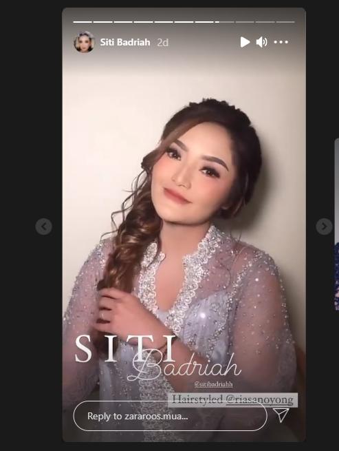Penampilan Siti Badriah di pernikahan adik iparnya (Instagram/zararos.mua/sitibadriahh)