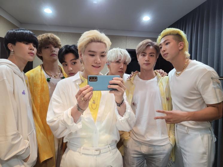 Fakta Kolaborasi Ed Sheeran dan BTS (Twitter/@BTS_twt)