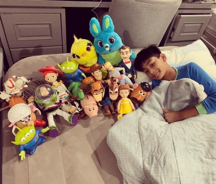 Potret ganteng anak Andre Taulany (Instagram/@kenzytaulanyreal)