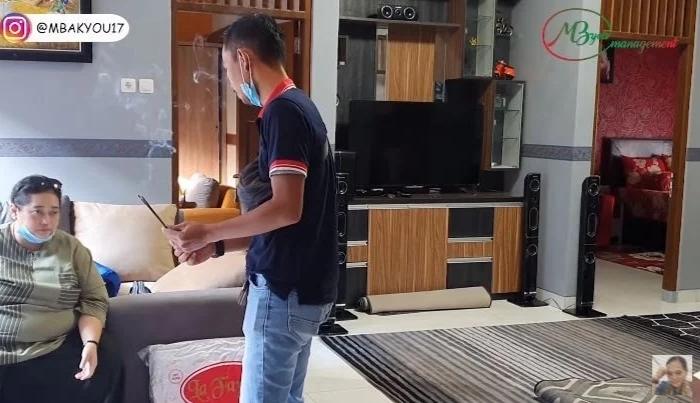 Potret Rumah Mbak You (YouTube/Mbak You)