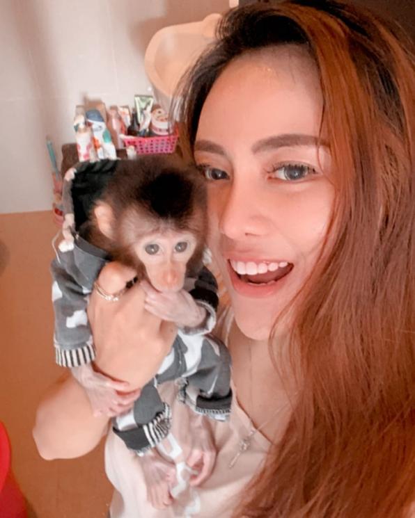 Potret Seleb TikTok Rexie Bareng Monyet (Instagram/@rexie_vincie)