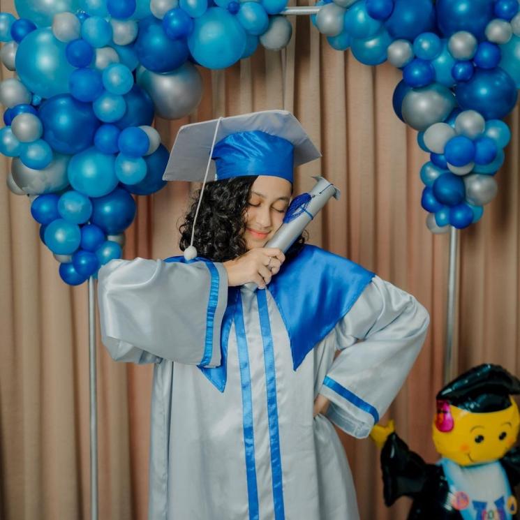 Momen Wisuda Asila Maisa Anak Ramzi (Instagram/@therealasilamaisa)