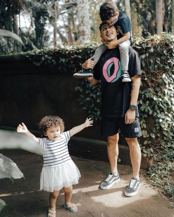 Raja FTV Momong Anak (Instagram/@fandych)