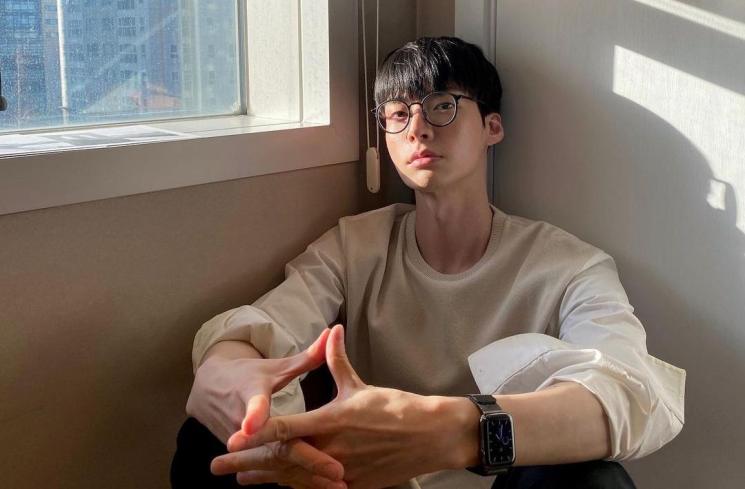 Aktor Korea Ulang Tahun Bulan Juli (Instagram/@aabangjh)