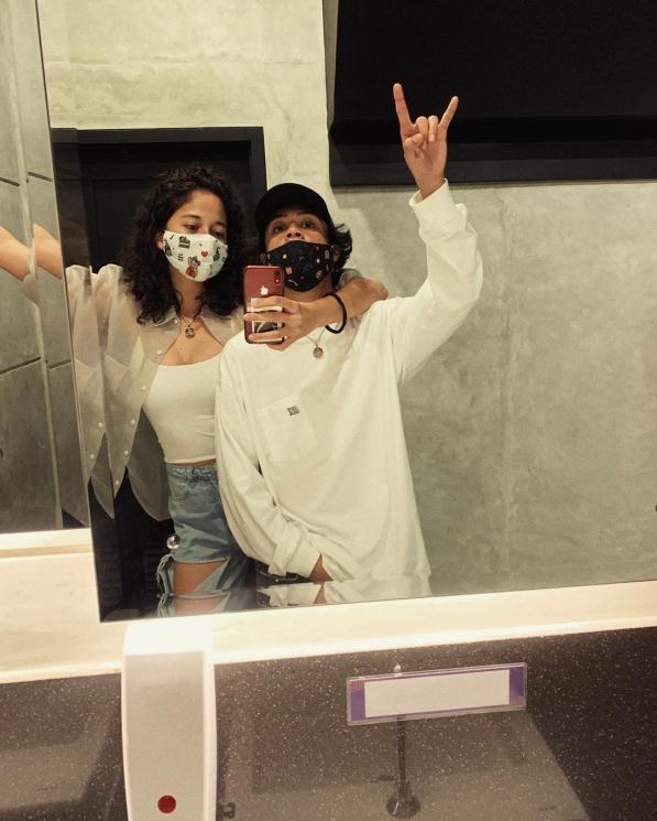 Gaya Pacaran Bastian Steel dan Sitha Marino (Instagram/@bastiansteel)