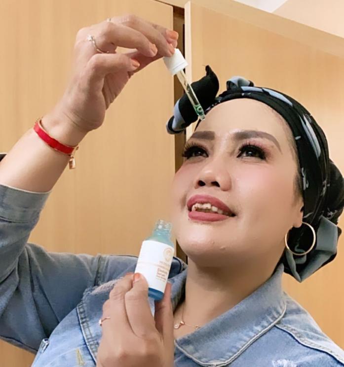 Potret Penampilan Baru Elly Sugigi (Instagram/@ellysugigi_real_)
