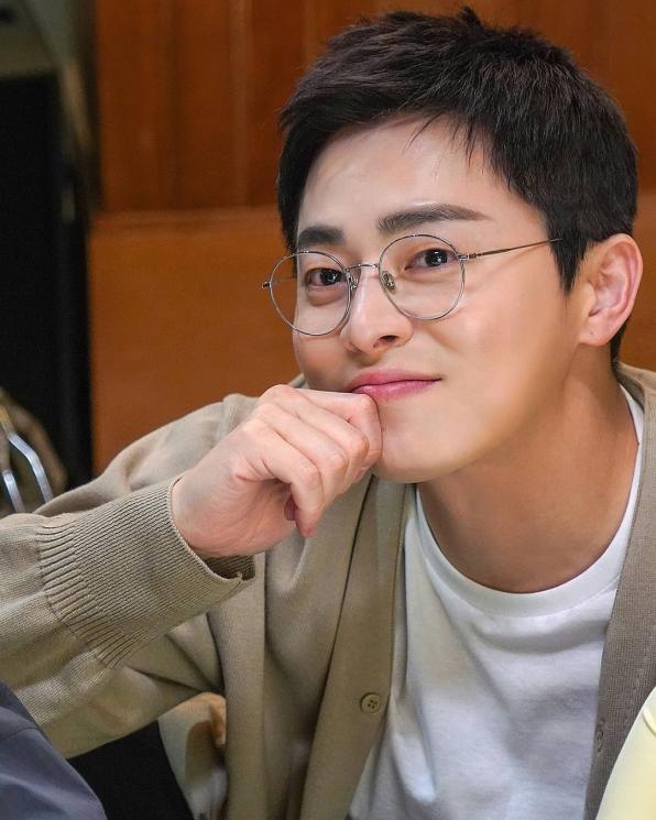 Fakta Jo Jung Suk (instagram/@jament_official)