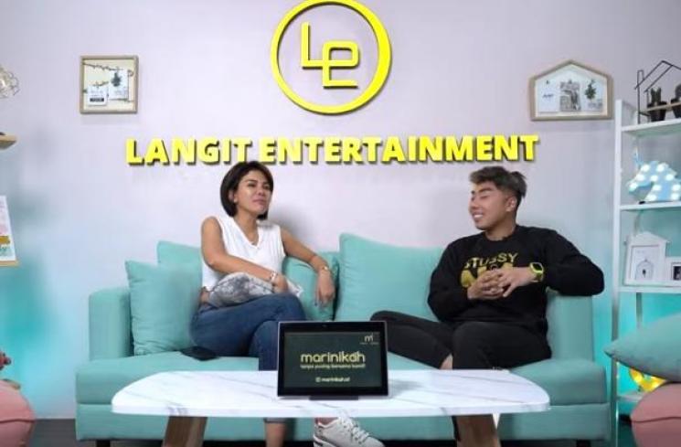 Roy Kiyoshi ngobrol bareng Nikita Mirzani (Youtube.com)
