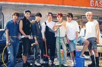 9 Idol KPop Pakai Bahasa Isyarat dalam Penampilannya, Menyentuh Hati!