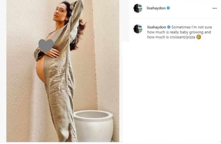 Potret Seleb Bollywood Pamer Baby Bump (Instagram/@lisahaydon)
